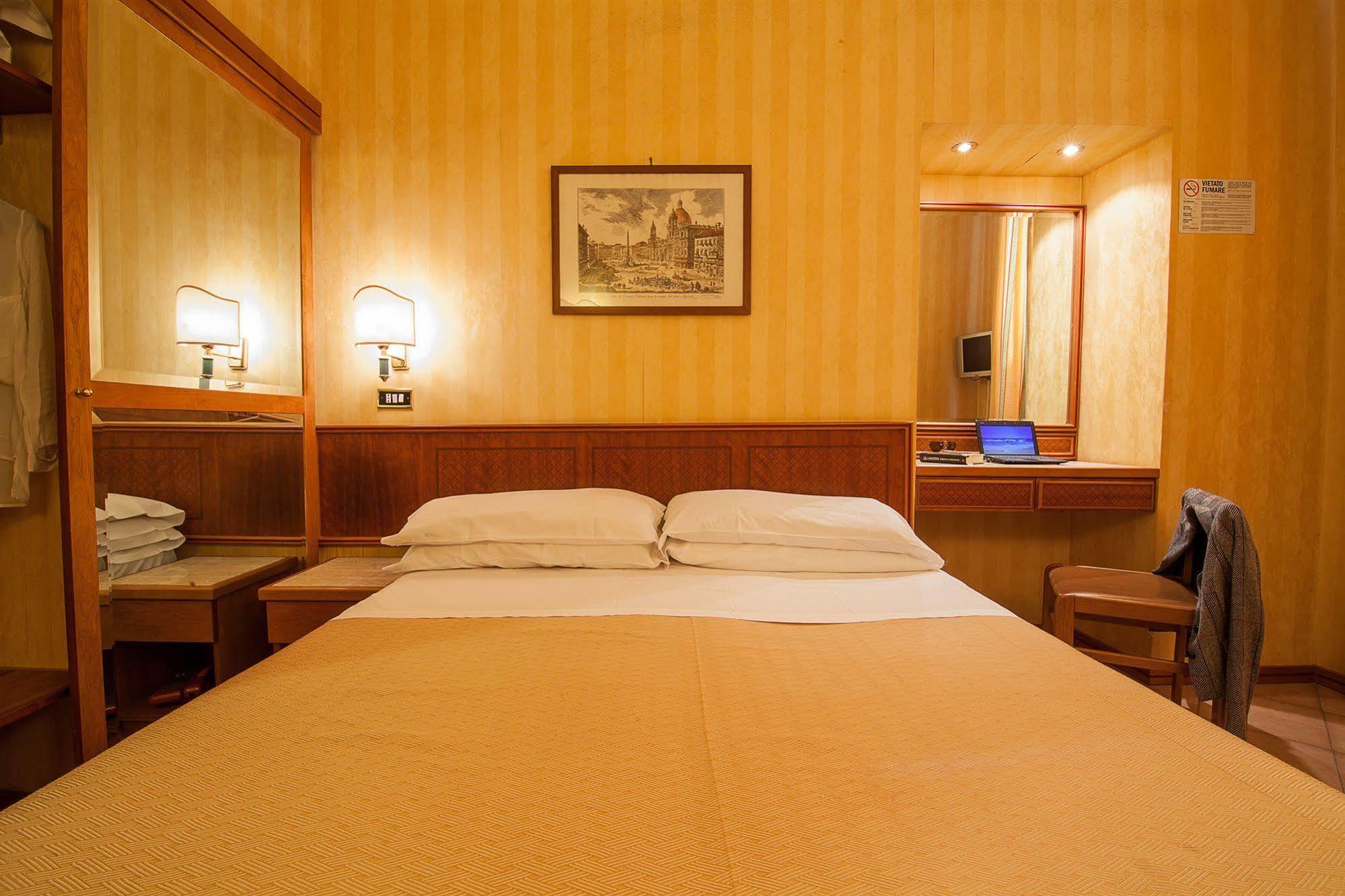 Pomezia Hotel 2*