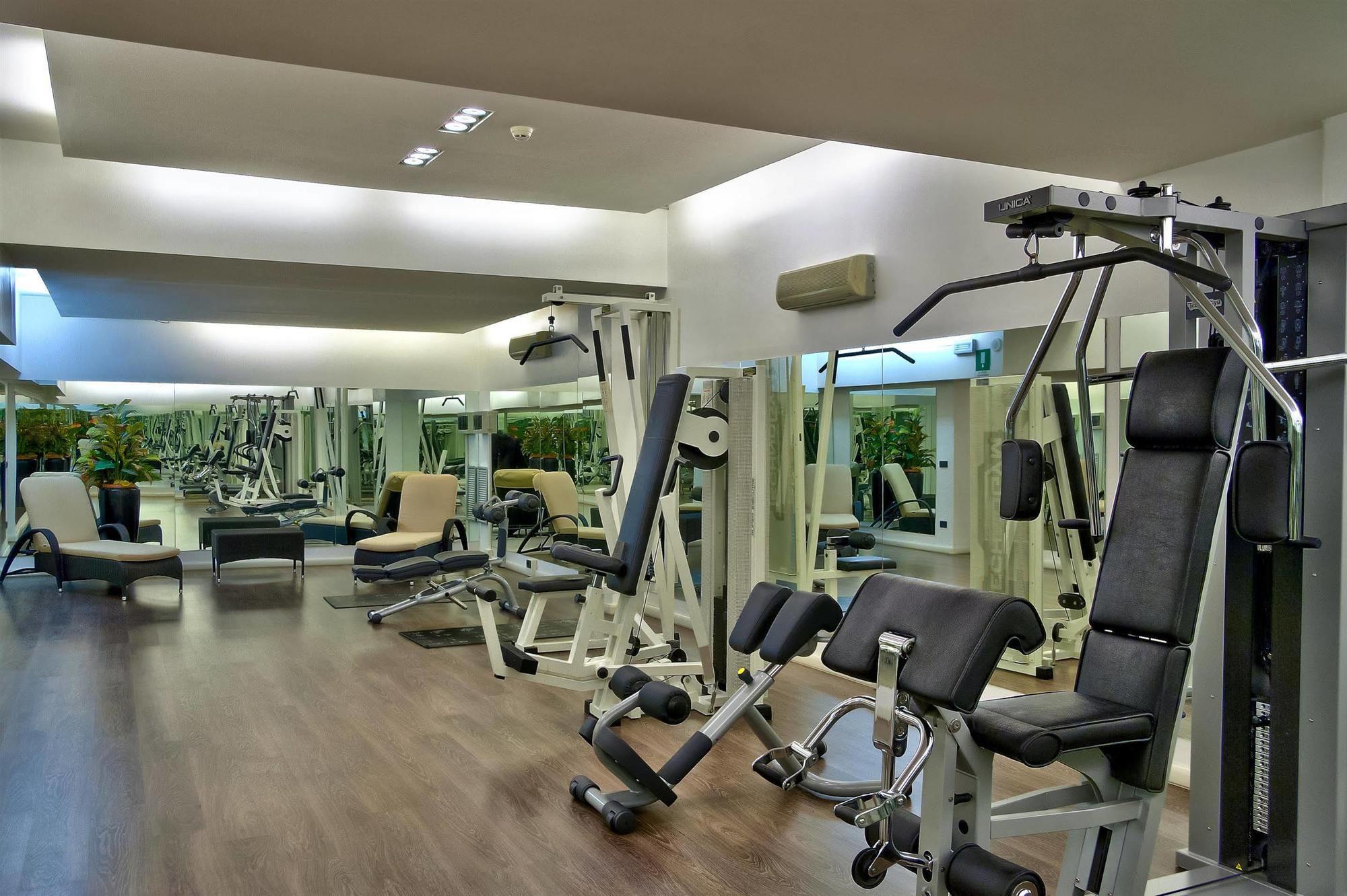 Tor Vergata Hotel 4*