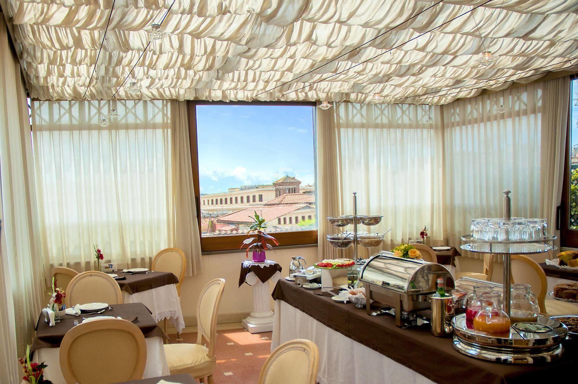Daniel's 4* Rome