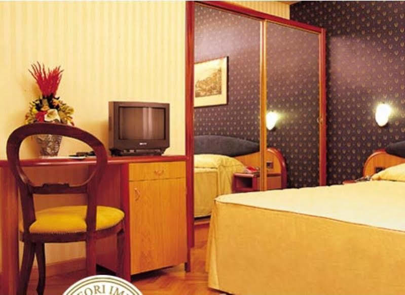 Fori Imperiali Hotel Rome