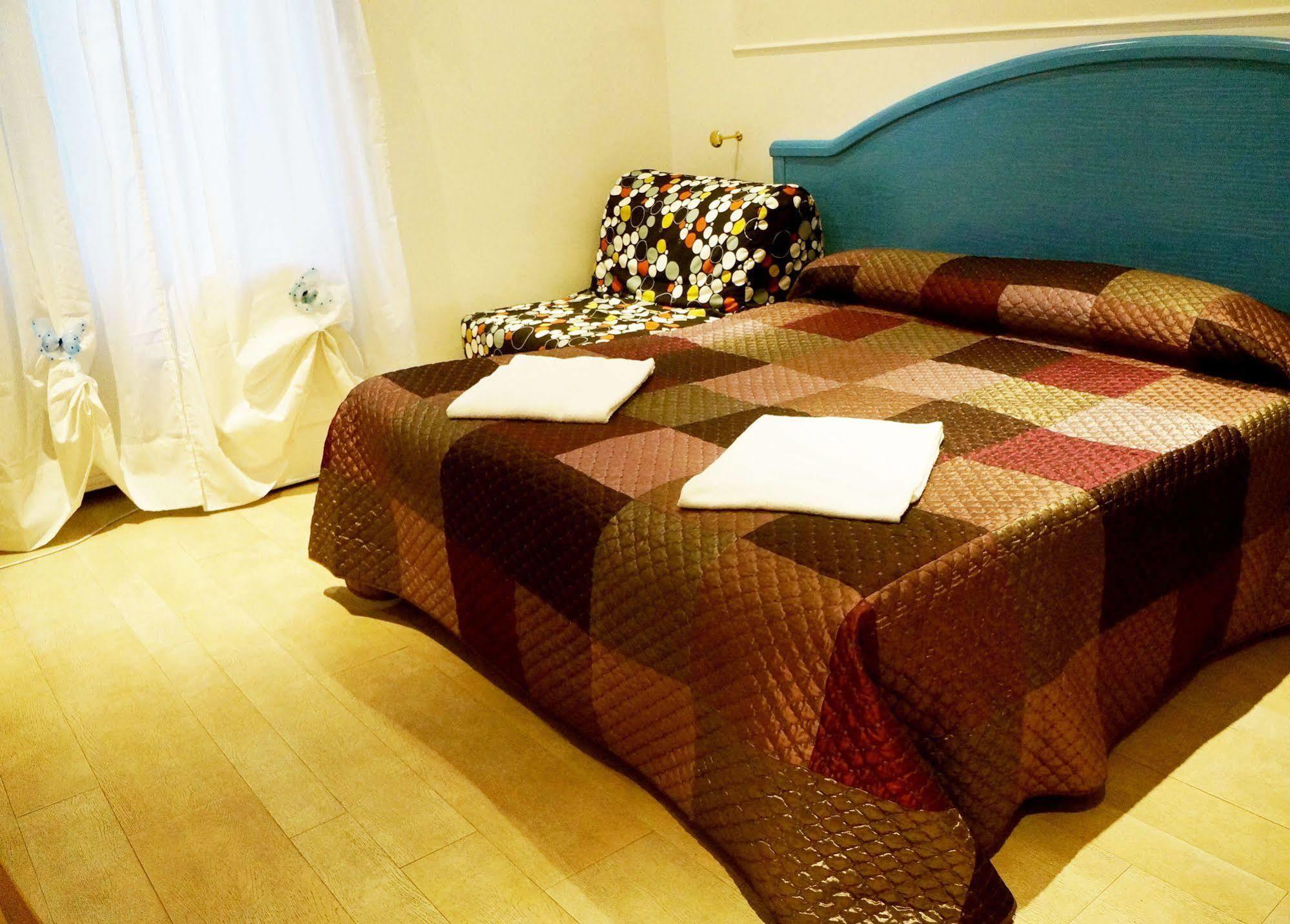 Casa Dell'amicizia 2* Rome