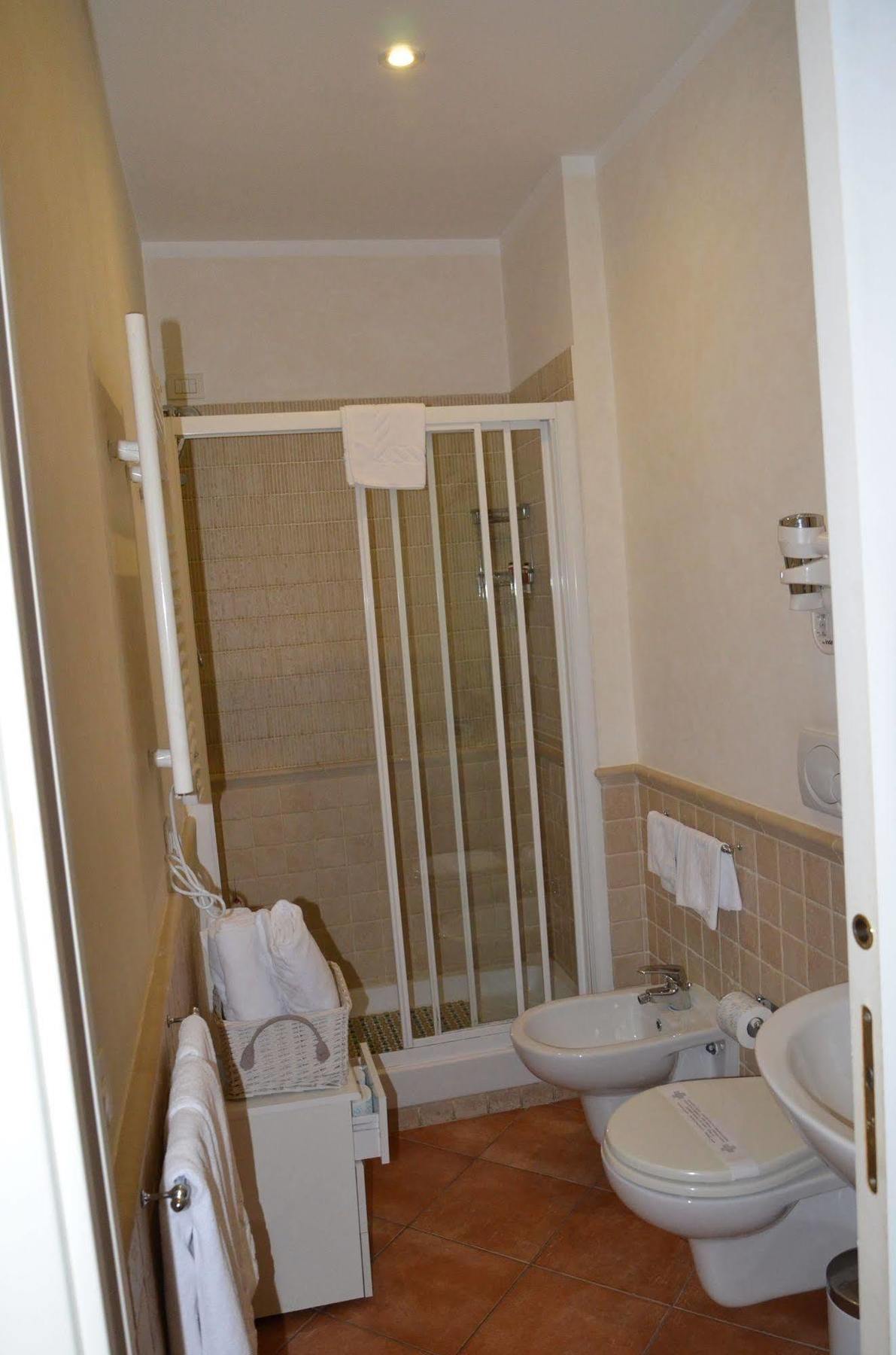Trevispagna Charme Guest house Rome