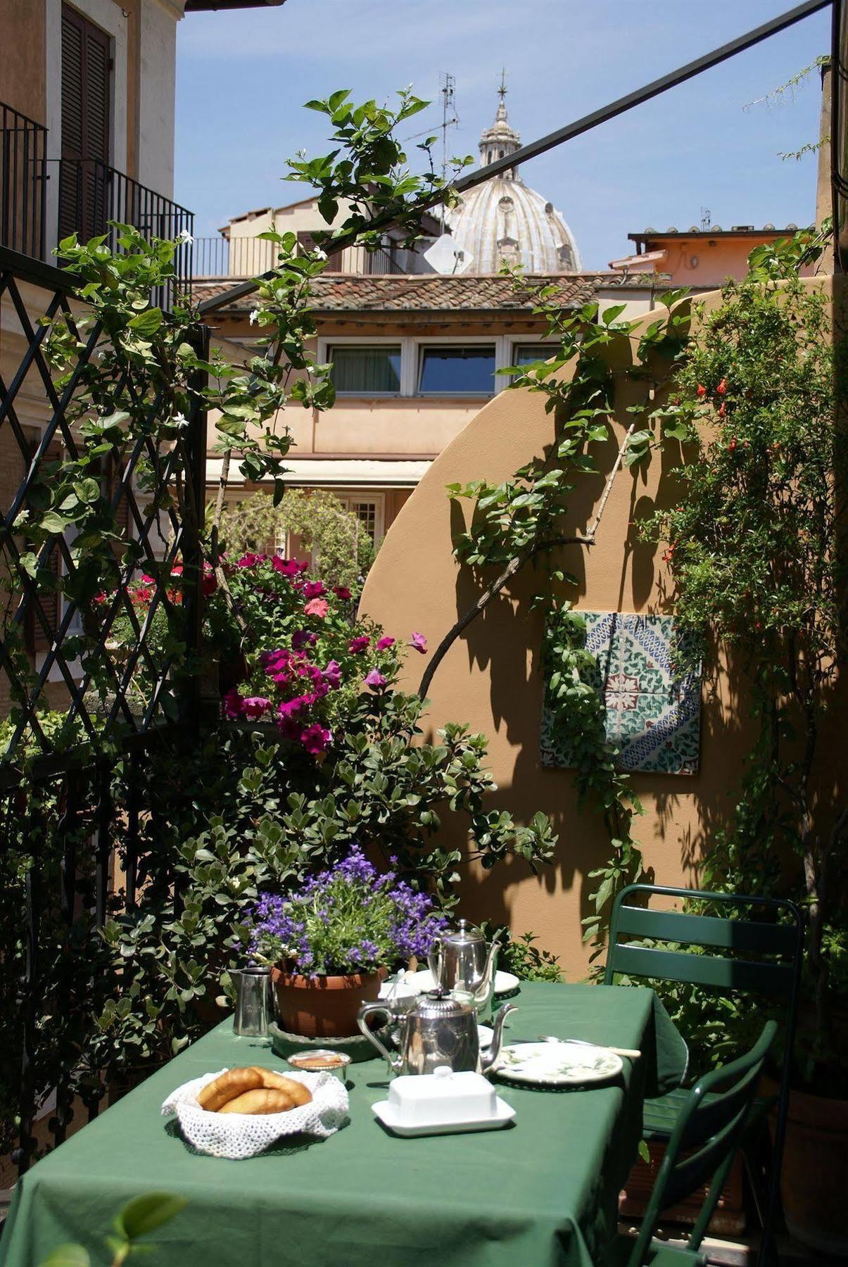 Casa De Luca A Campo De Fiori 3*