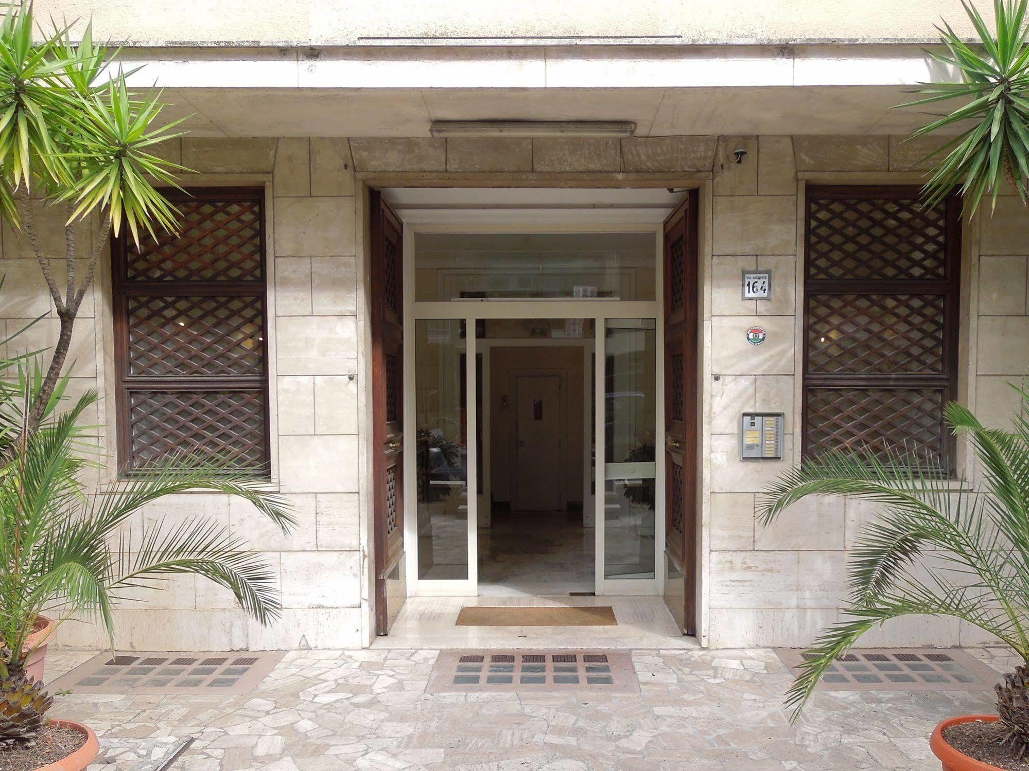 Archimede164 Apartments