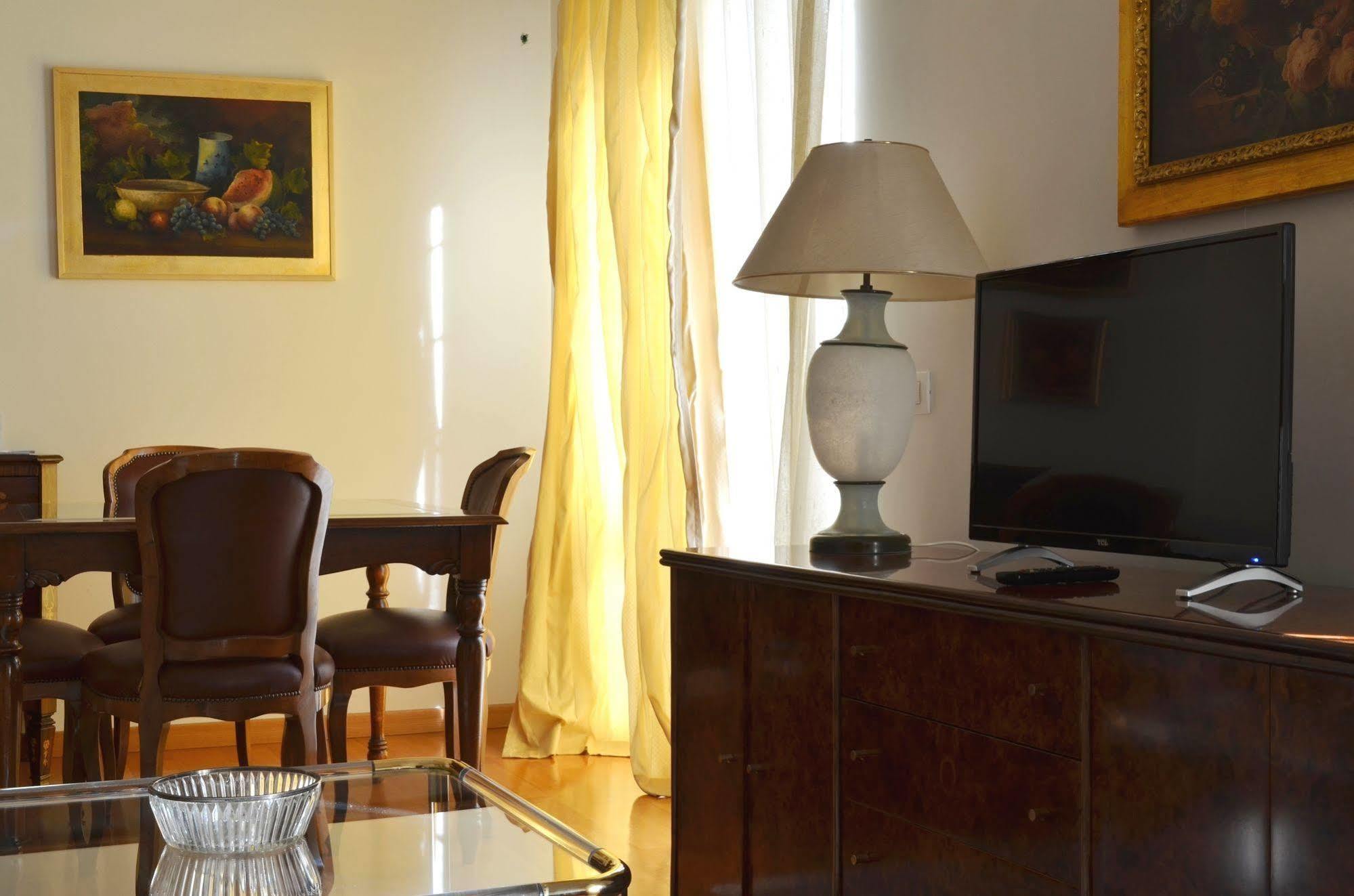 Archimede164 Apartments * Rome