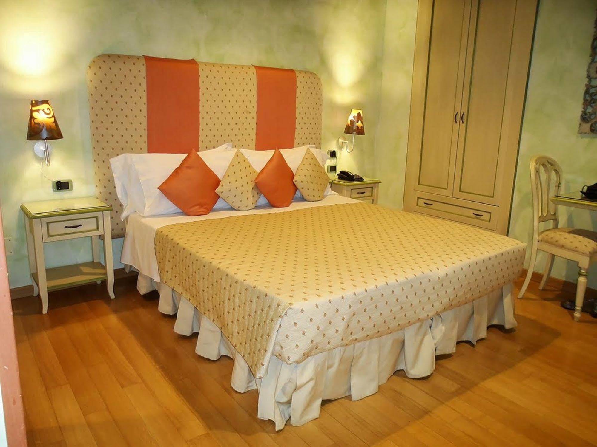 Affittacamere Condotti Roma