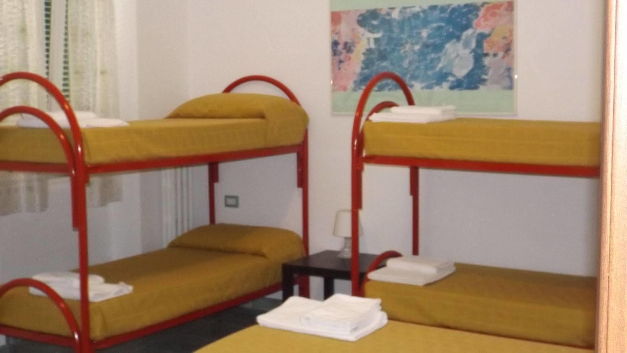 Hostel Foresteria Esercito Della Salvezza *