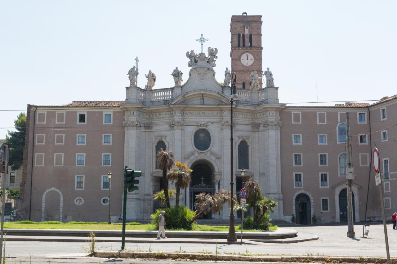 Bed & Breakfast La Finestra Di Fronte Roma