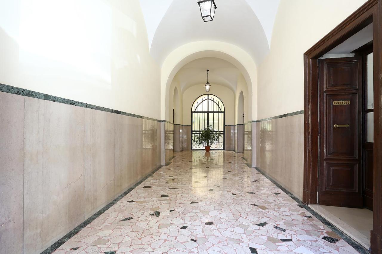 Cavour Bed & Breakfast Rome