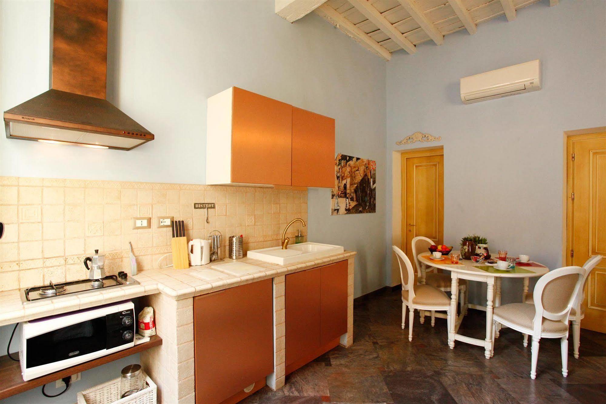 Casa De Fiori Guest house