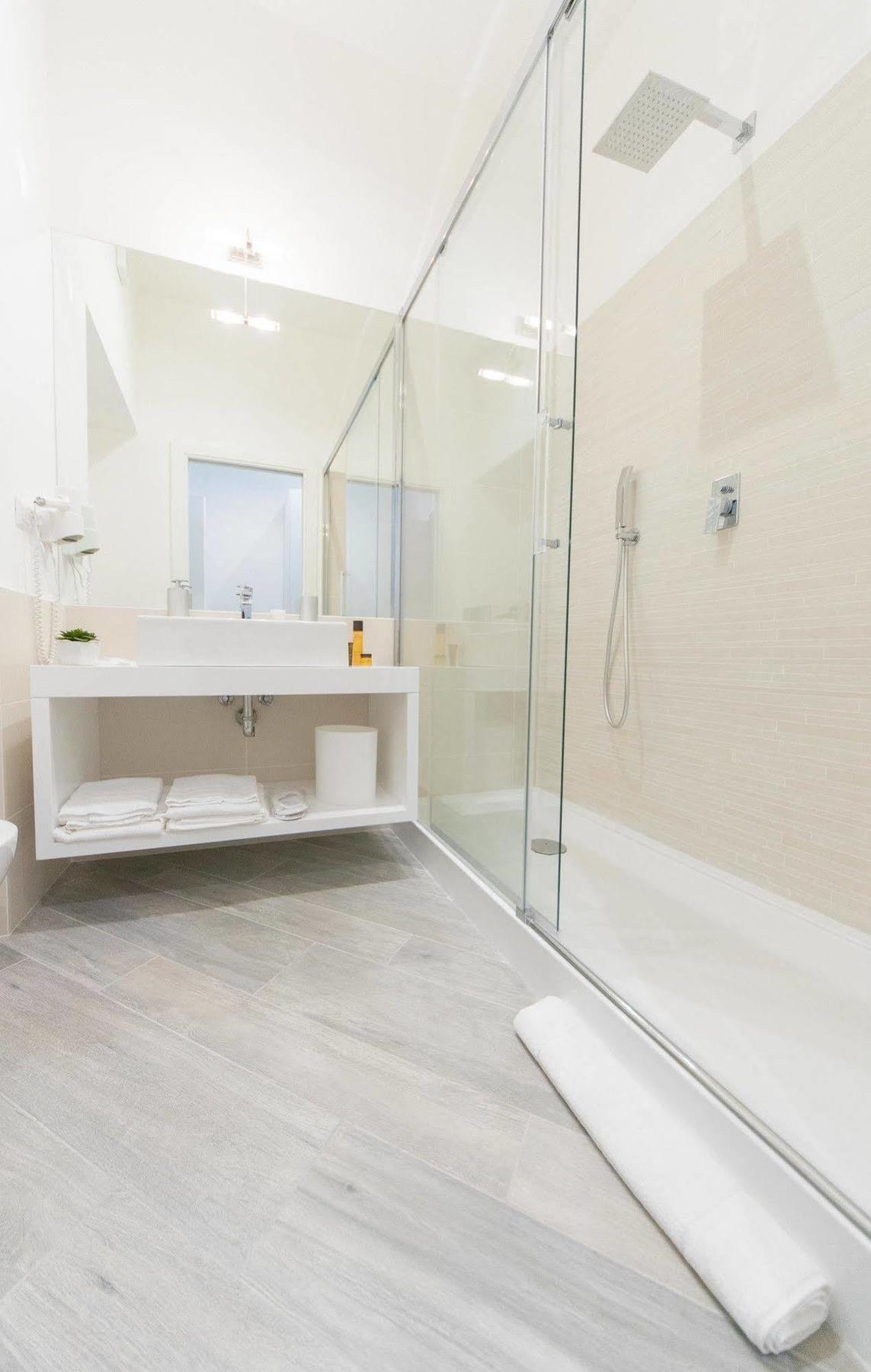 Apartment Vantaggio Suites *