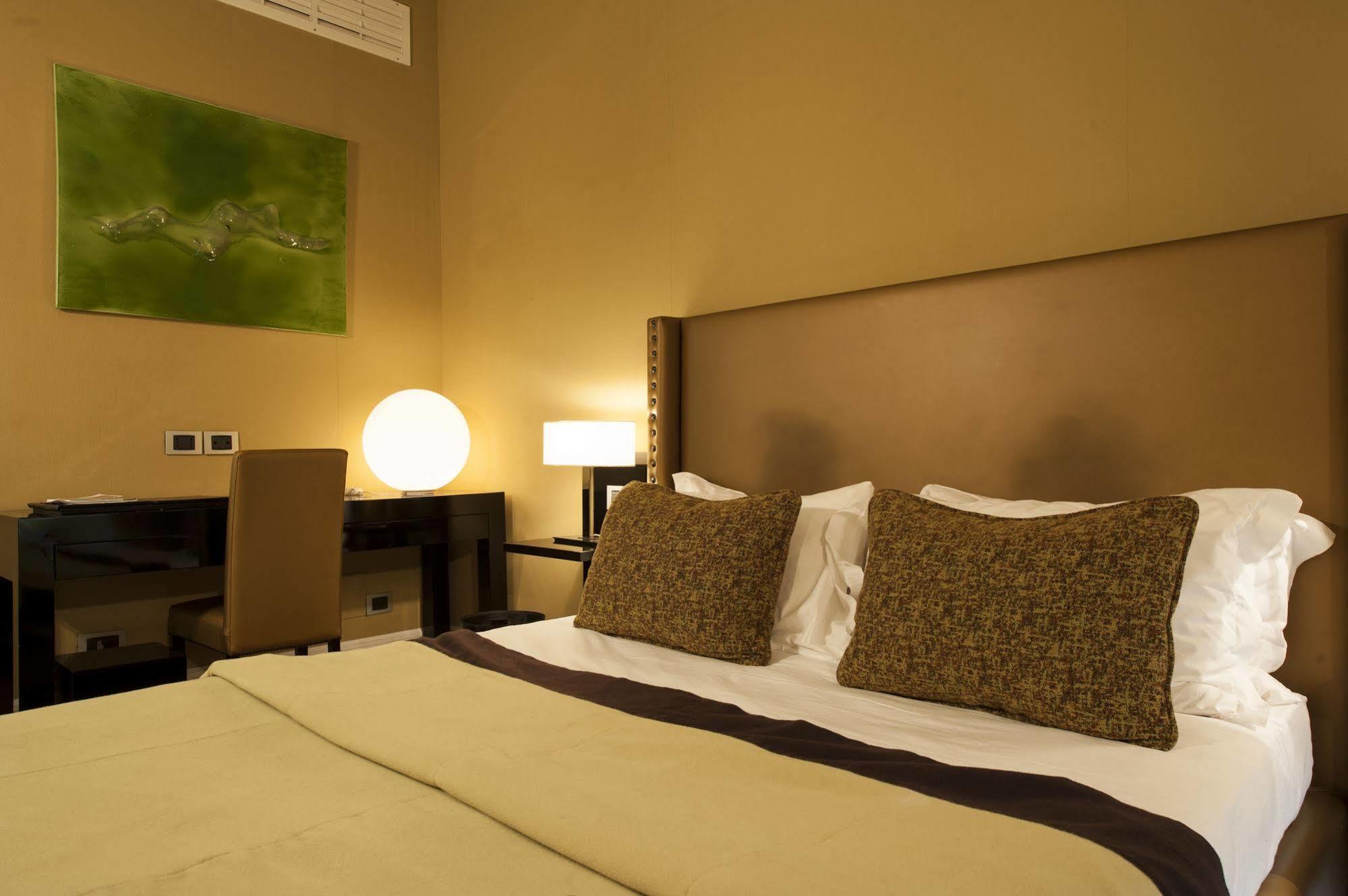 Moses Fountain Bed & Breakfast Rome