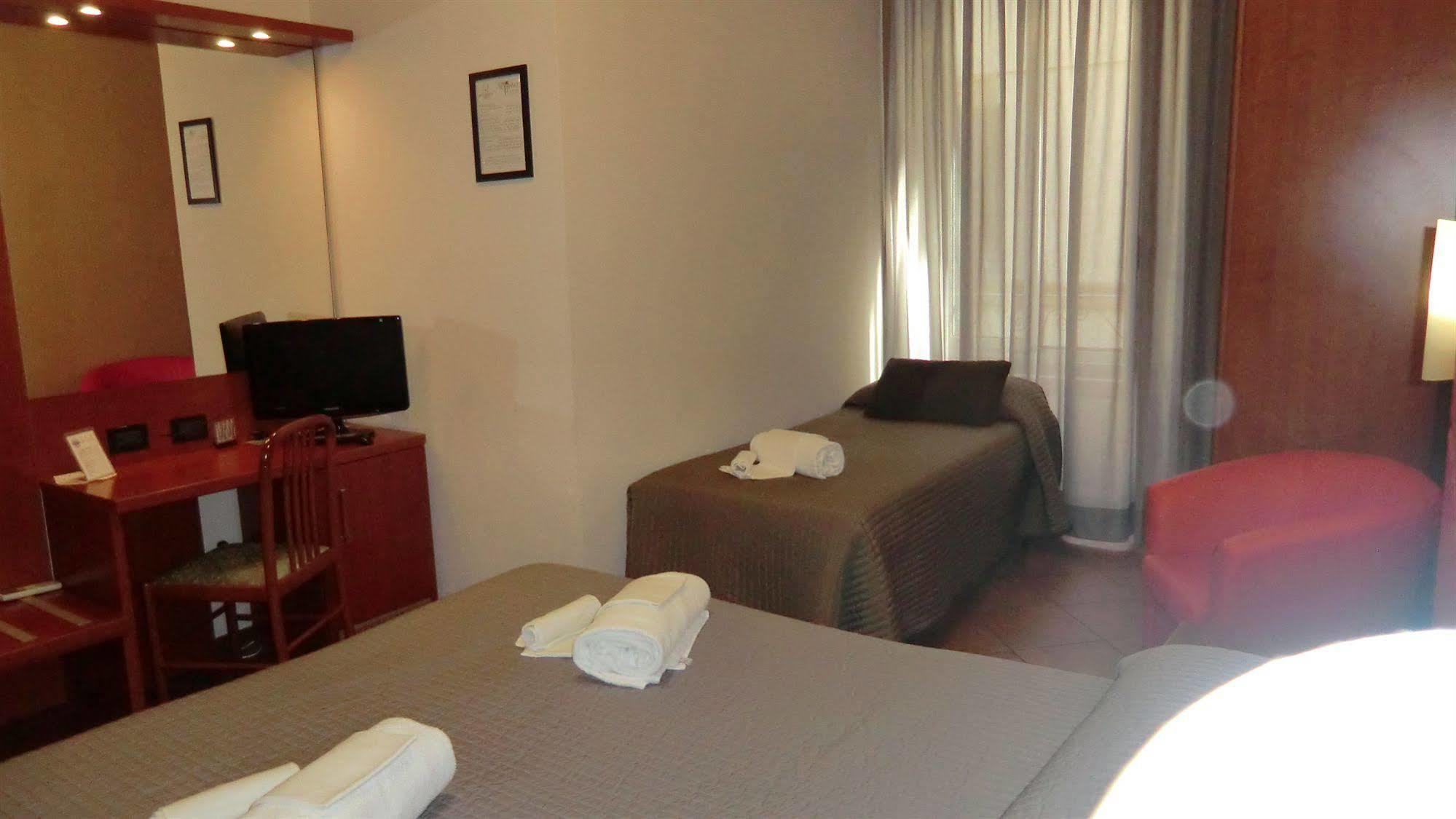 Colosseo Relais Guest house 2*