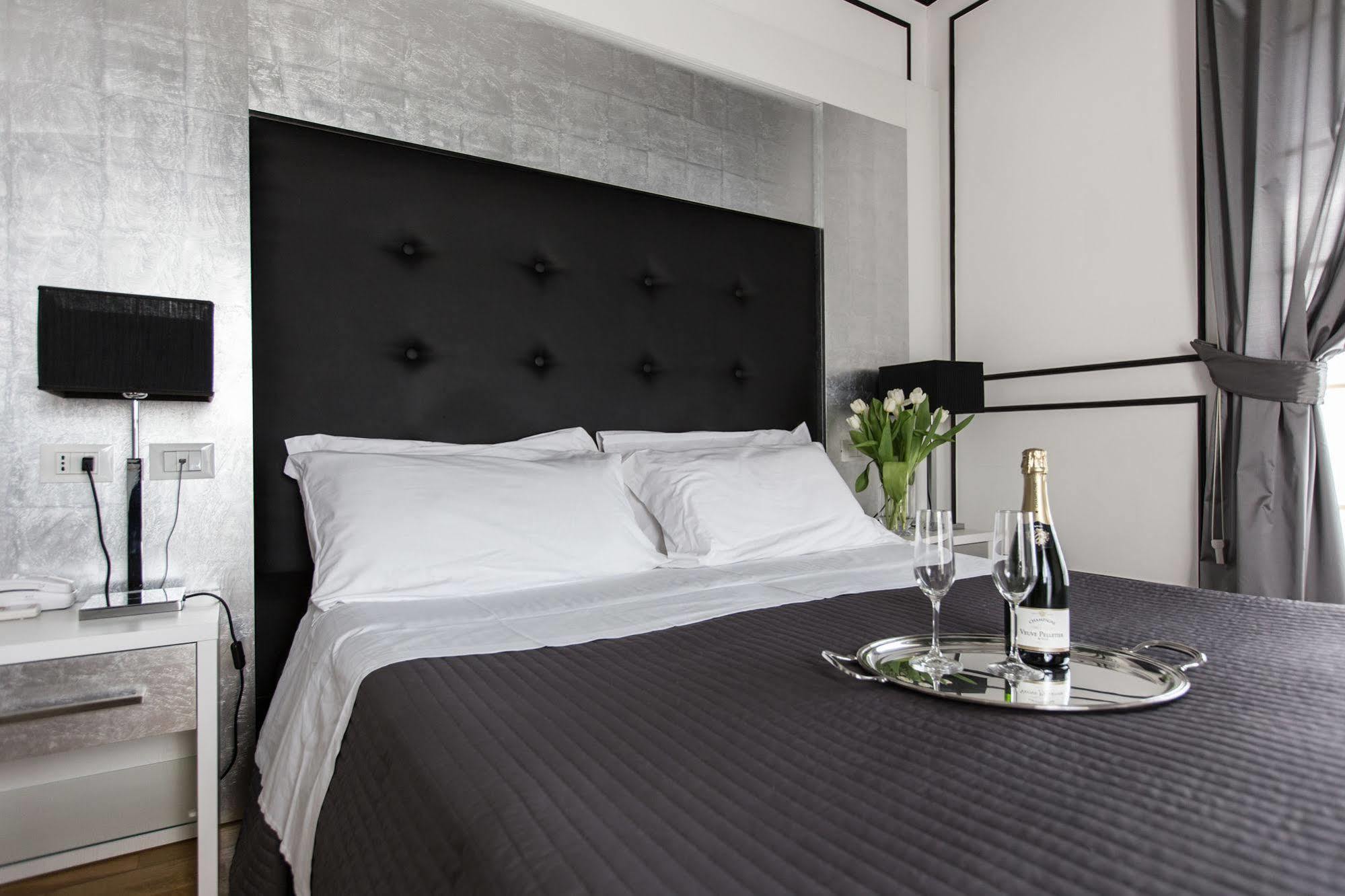 Residenza Scipioni Luxury Bed & Breakfast 2*