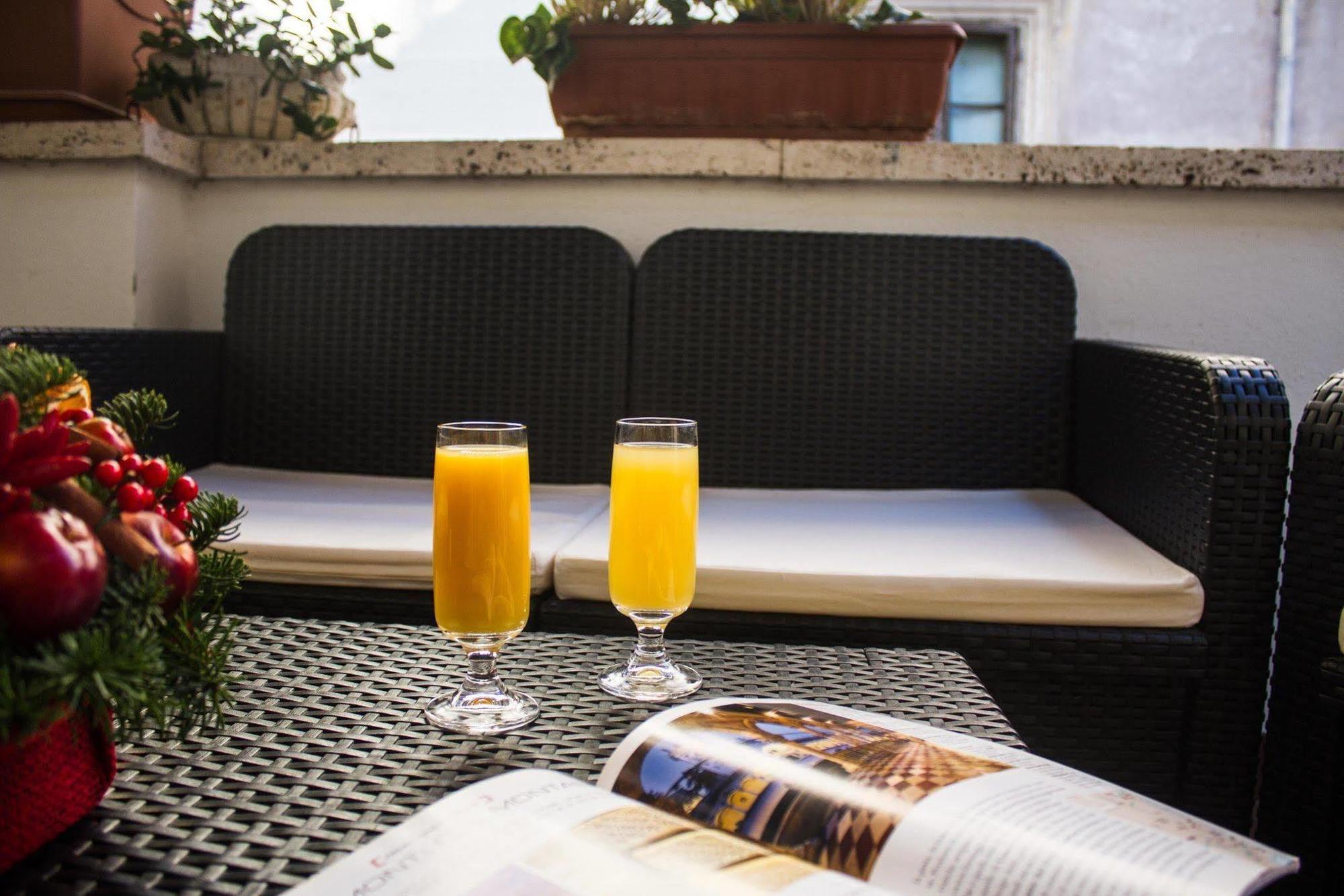 Residenza Canova Tadolini - Guest house