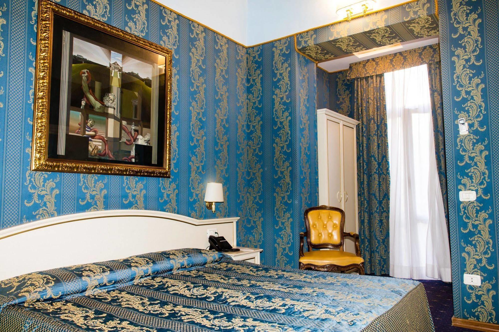 Residenza Canova Tadolini - 4* Rome