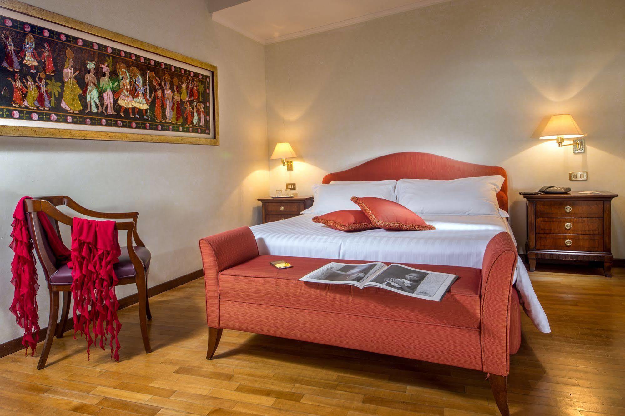 9hotel Cesari Hotel Rome