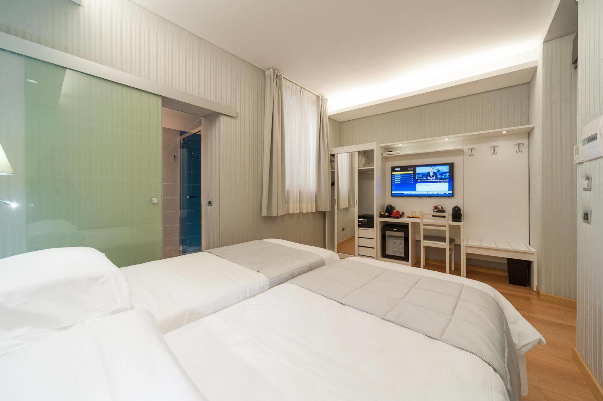 Hotel Trevi 41 Rome