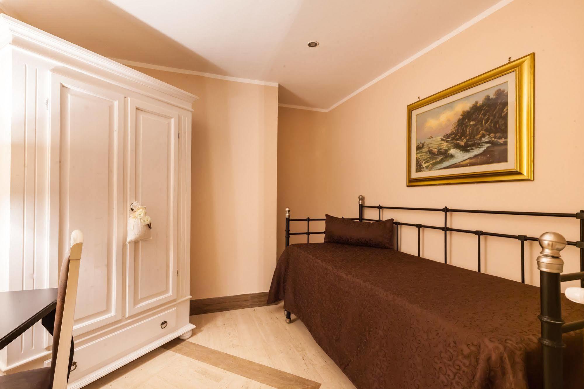 Hotel La Residenza Del Piccolo Lord *