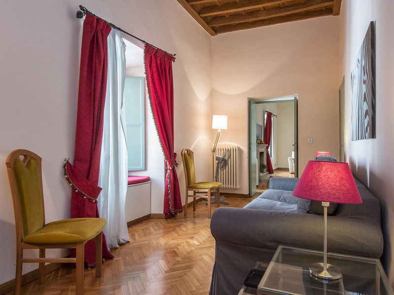 Palazzo Lancellotti Luxury Rome