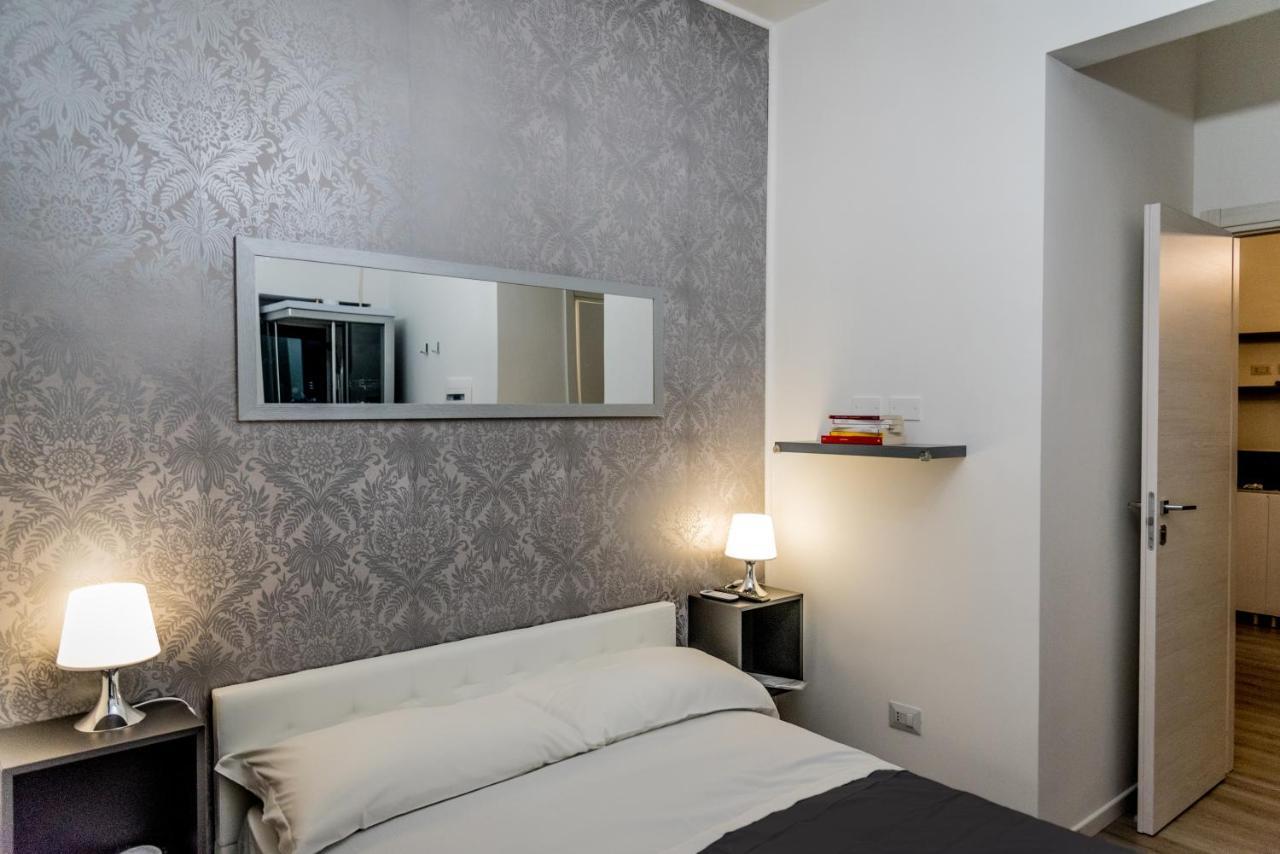 Inside 2* Rome