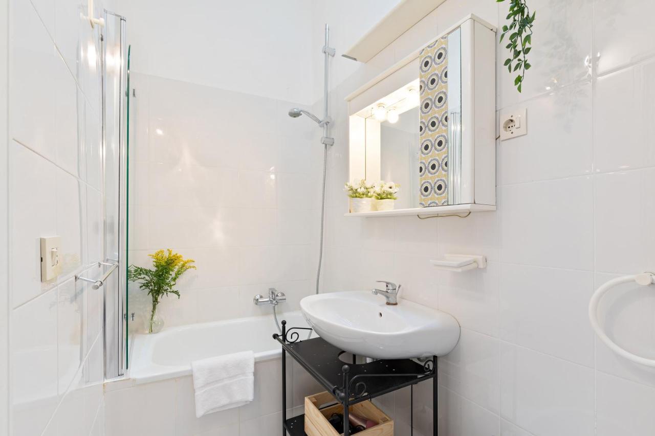 As Feel - Monti Apartment *