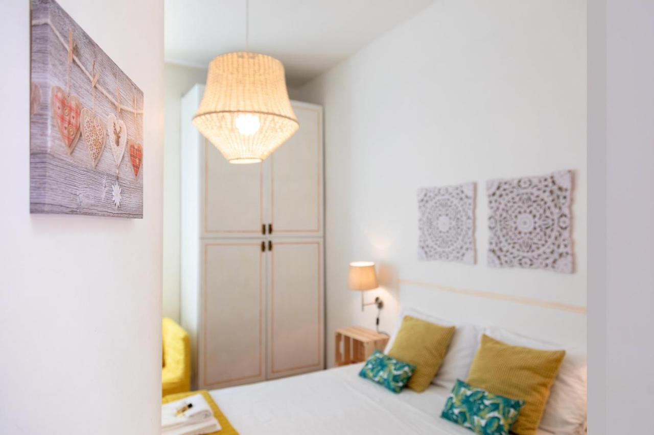 Apartment As Feel - Monti