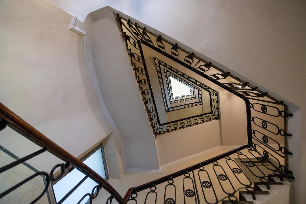 Guest house Lungotevere Ripa 2*