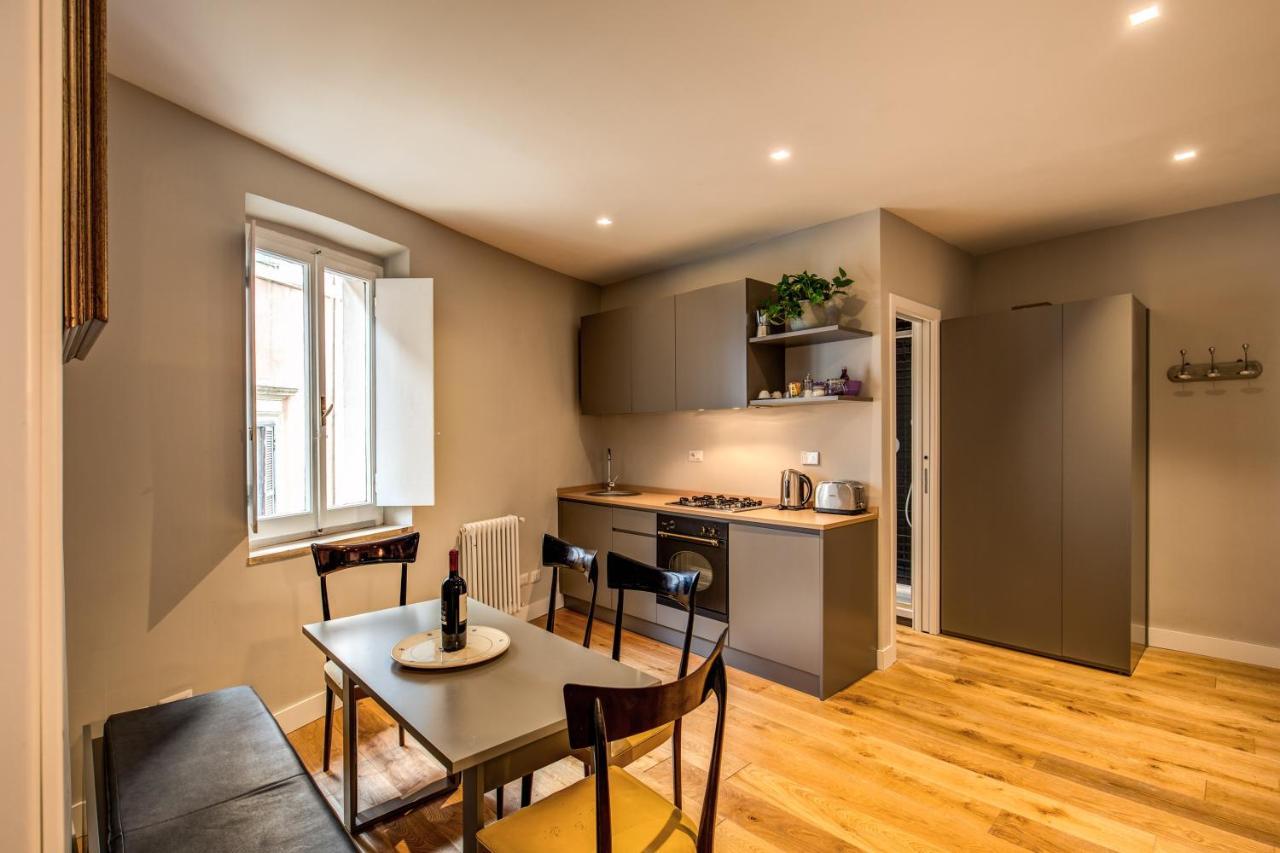 Apartment Rr Campo Dei Fiori