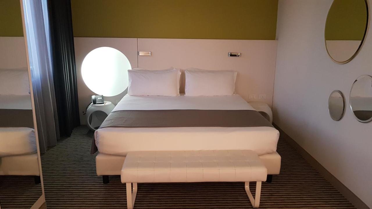 Hotel The Caesar 4*