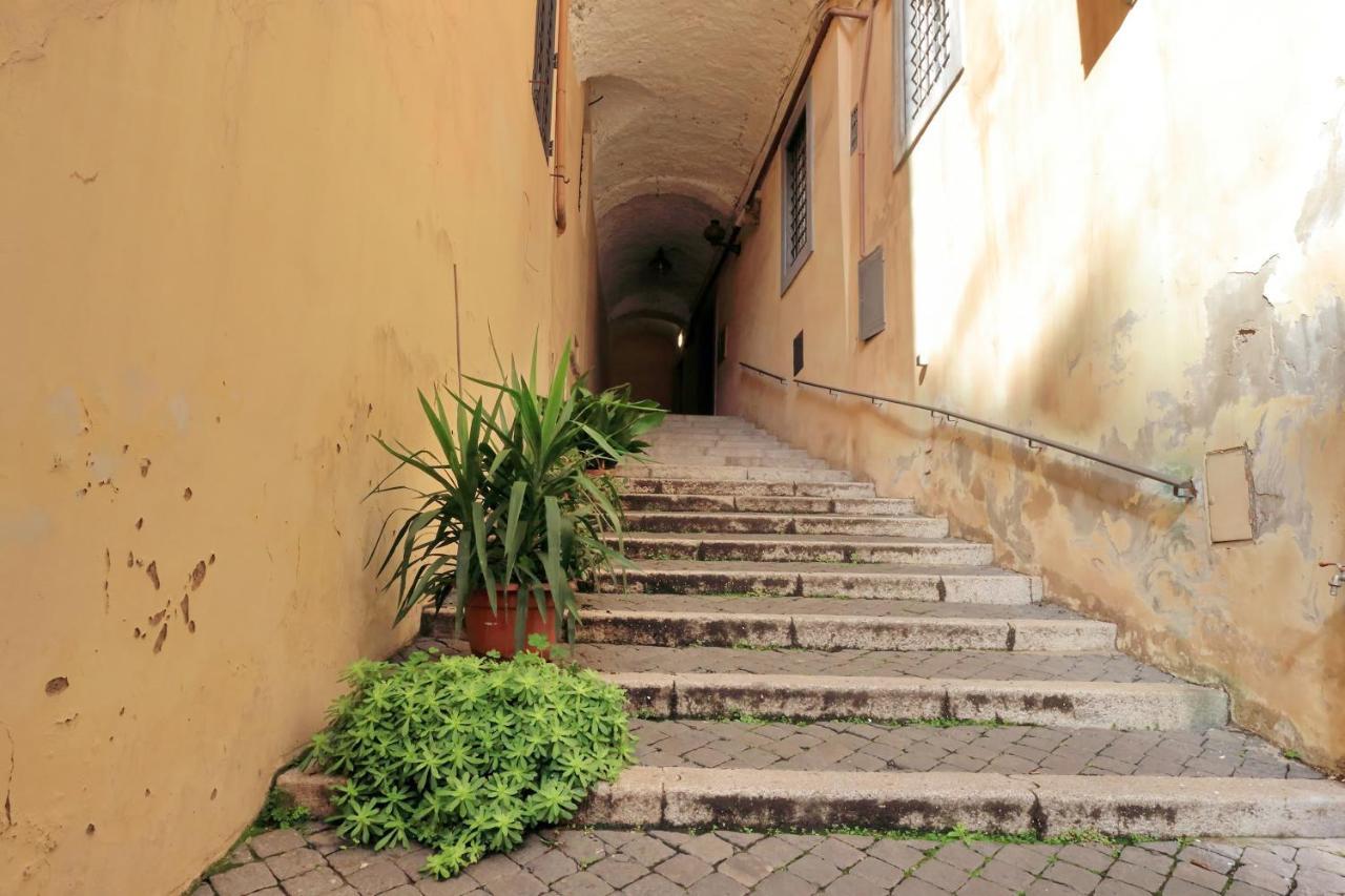 Monti Charming - Short Let Service Apartment