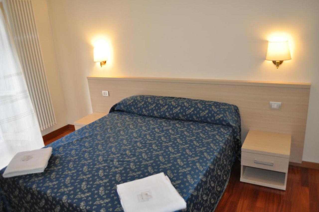 Karina Guest house Rome