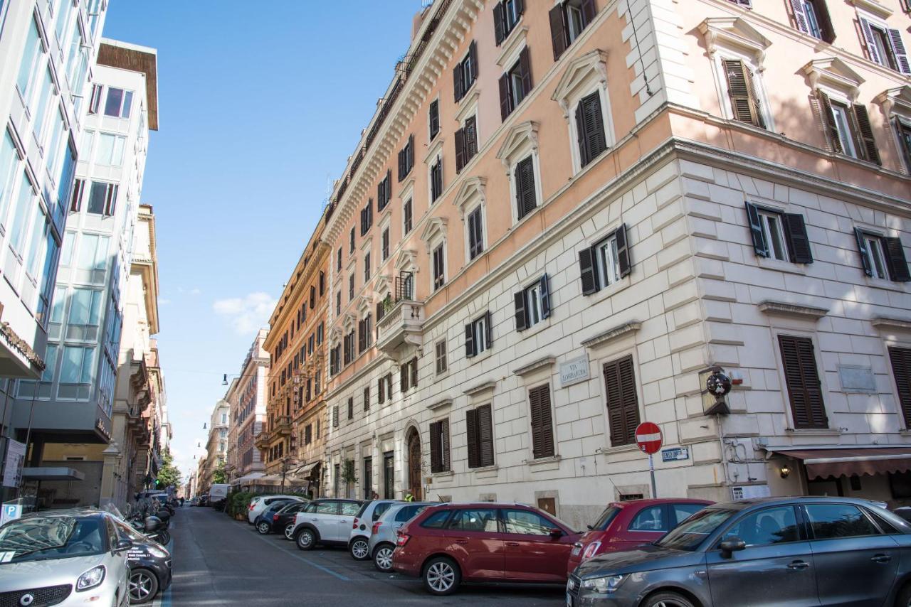 Lombardia40 Luxury Guest house Rome