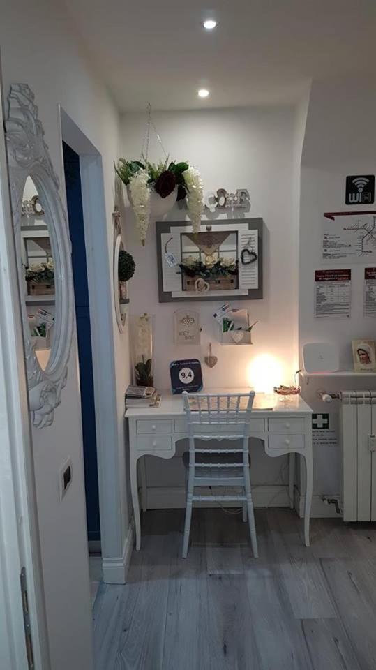 Bed & Breakfast La Finestra Di Fronte Roma
