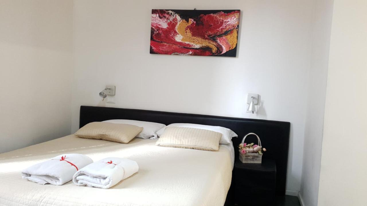 Aparts Guest house 2*