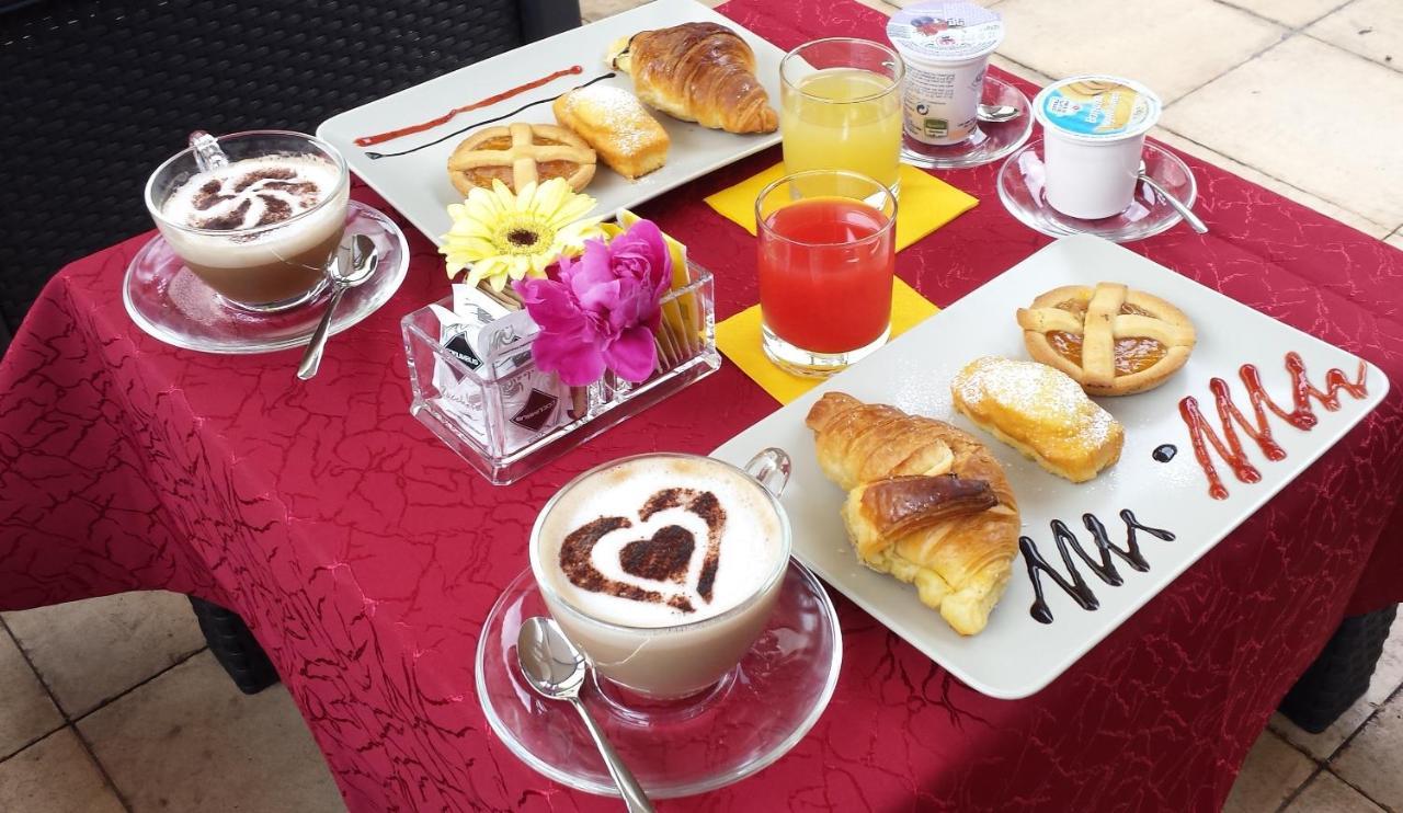 Aparts Guest house