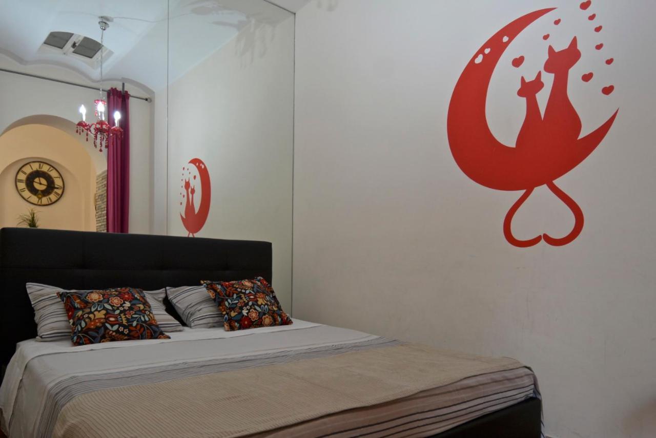 Piazza Navona Corner Apartment Rome