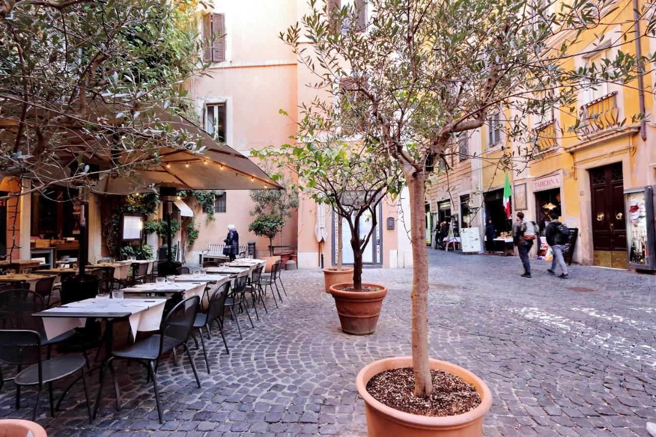 Lavatore Rome