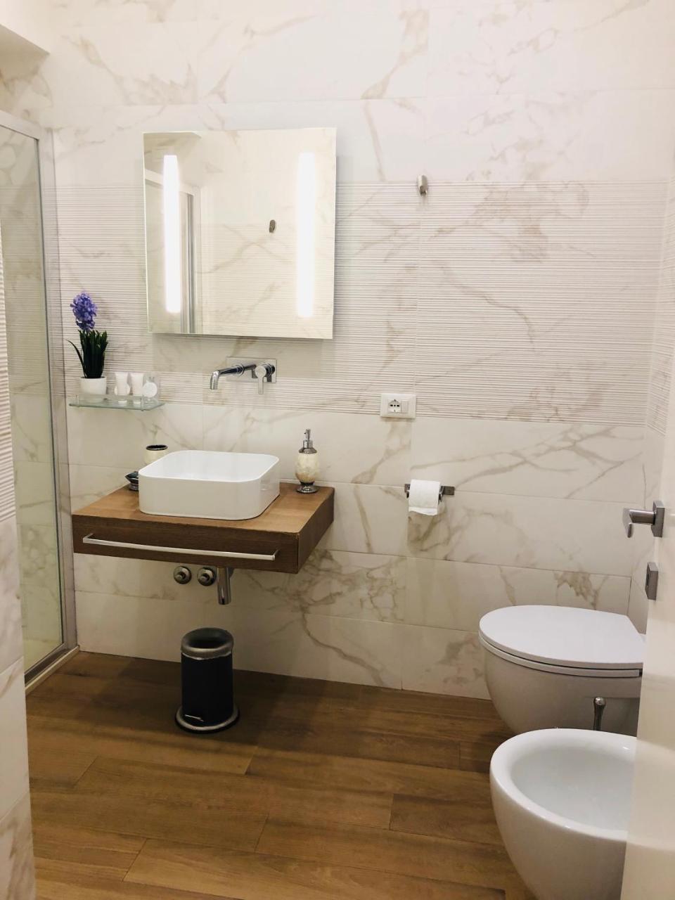 Kambal Luxury Rome