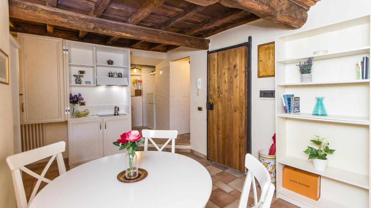 Apartment In Falegnami *