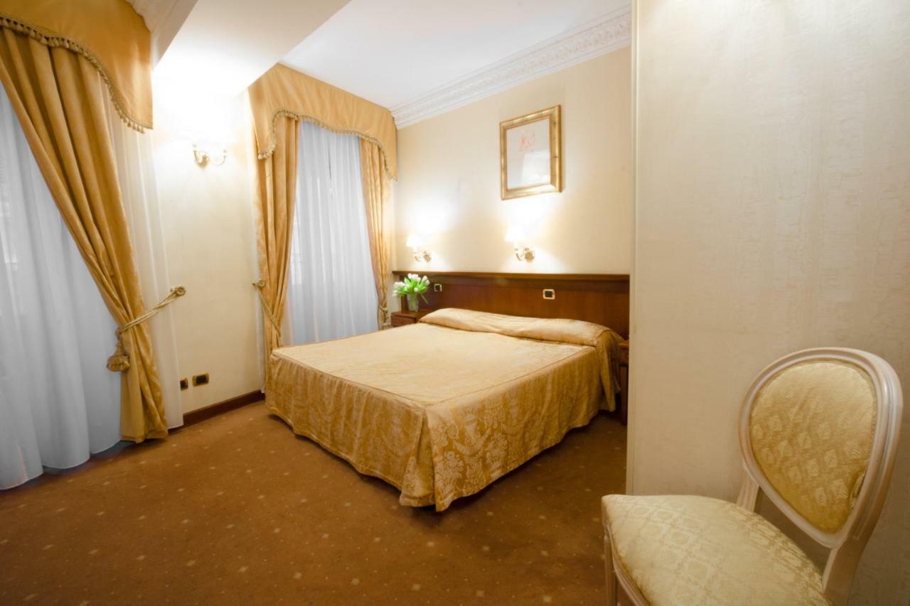 Hosianum Palace 3* Rome