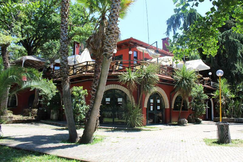 Seven Hills Village 4* Rome