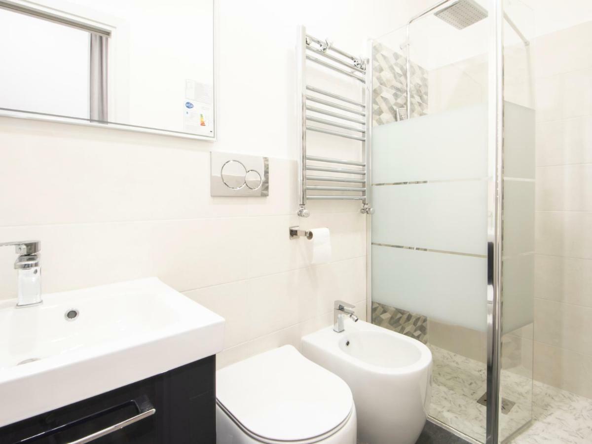 Holidays Navona Guest house *