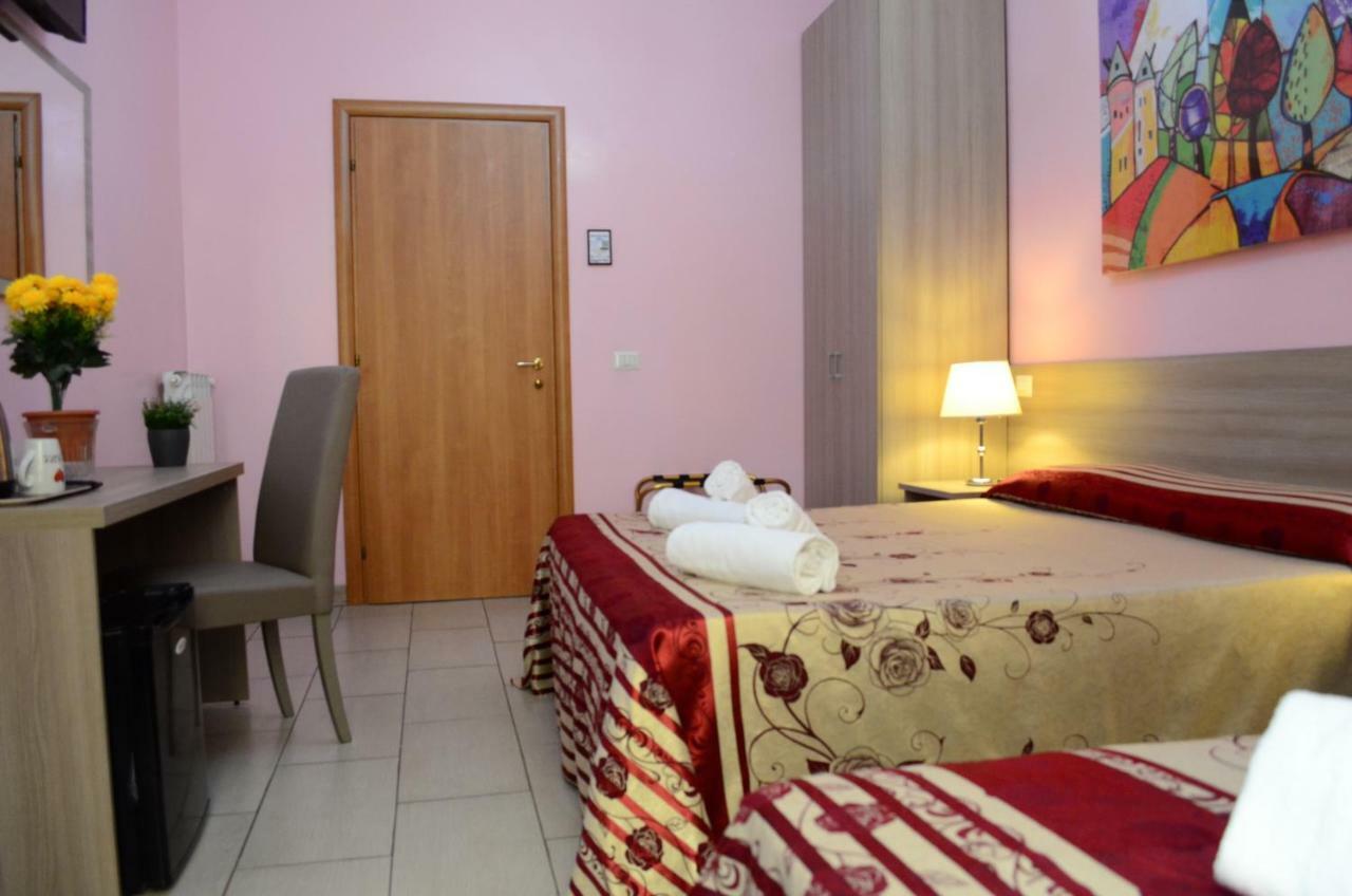 Roma Castle Termini Guest house Rome