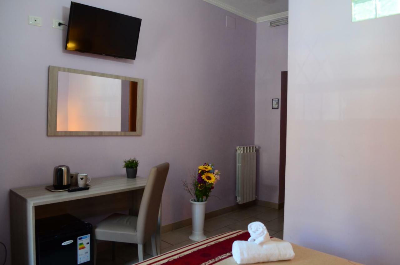 Roma Castle Termini Guest house Rome
