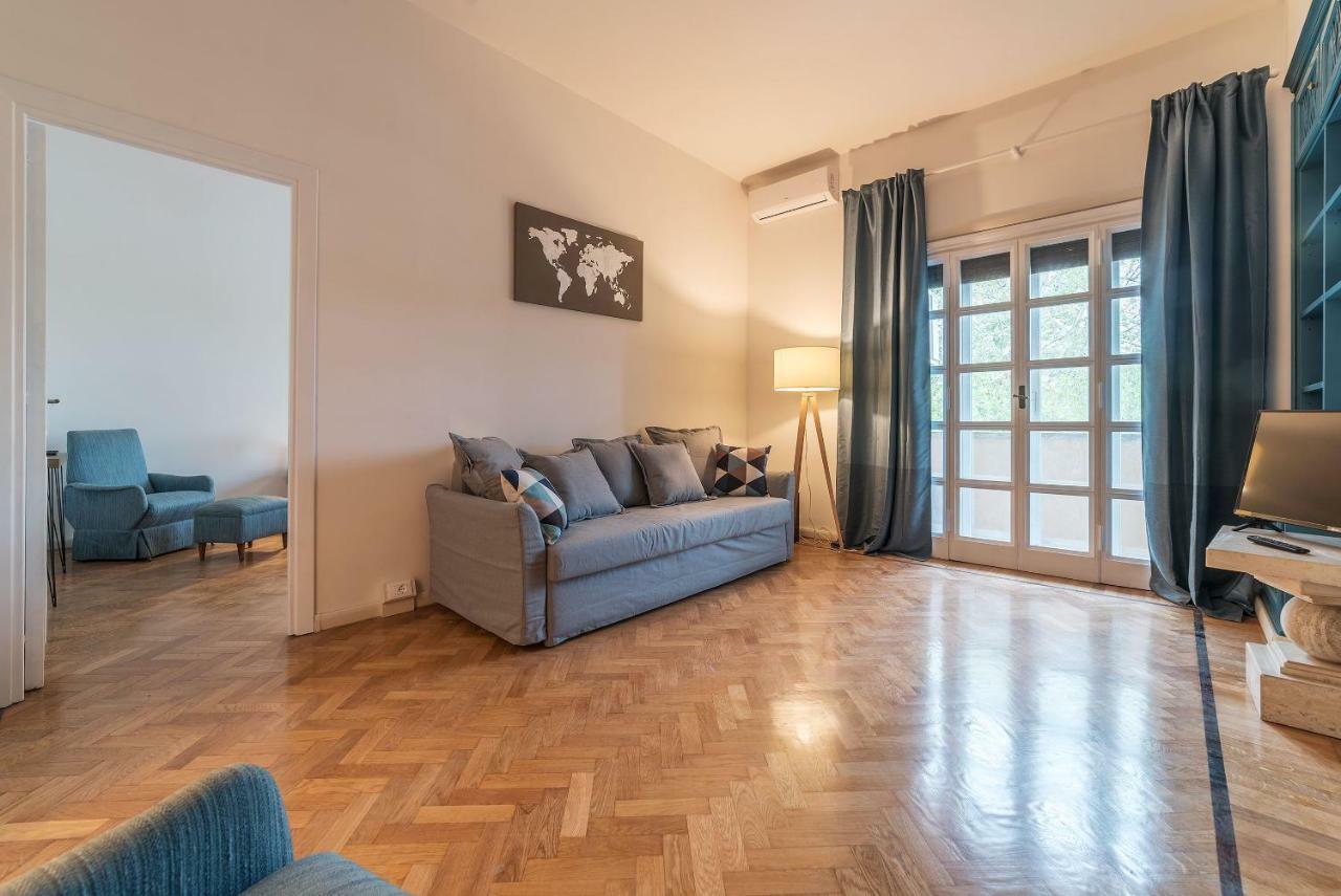 Tiber Stylish Apartment *
