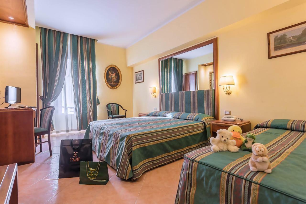 Raeli Lux Hotel Rome
