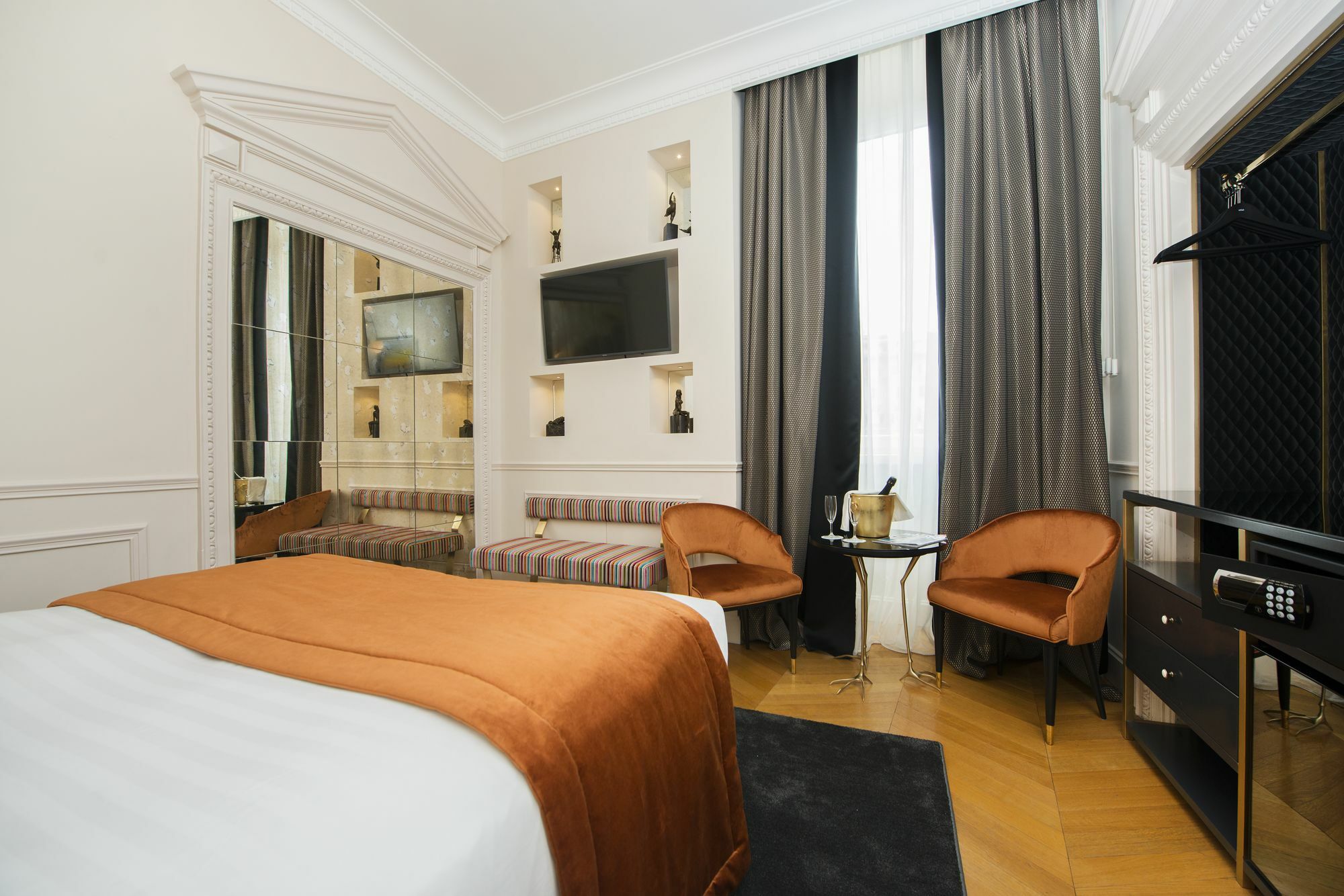 Torre Argentina Relais - Residenze Di Charme 3* Rome