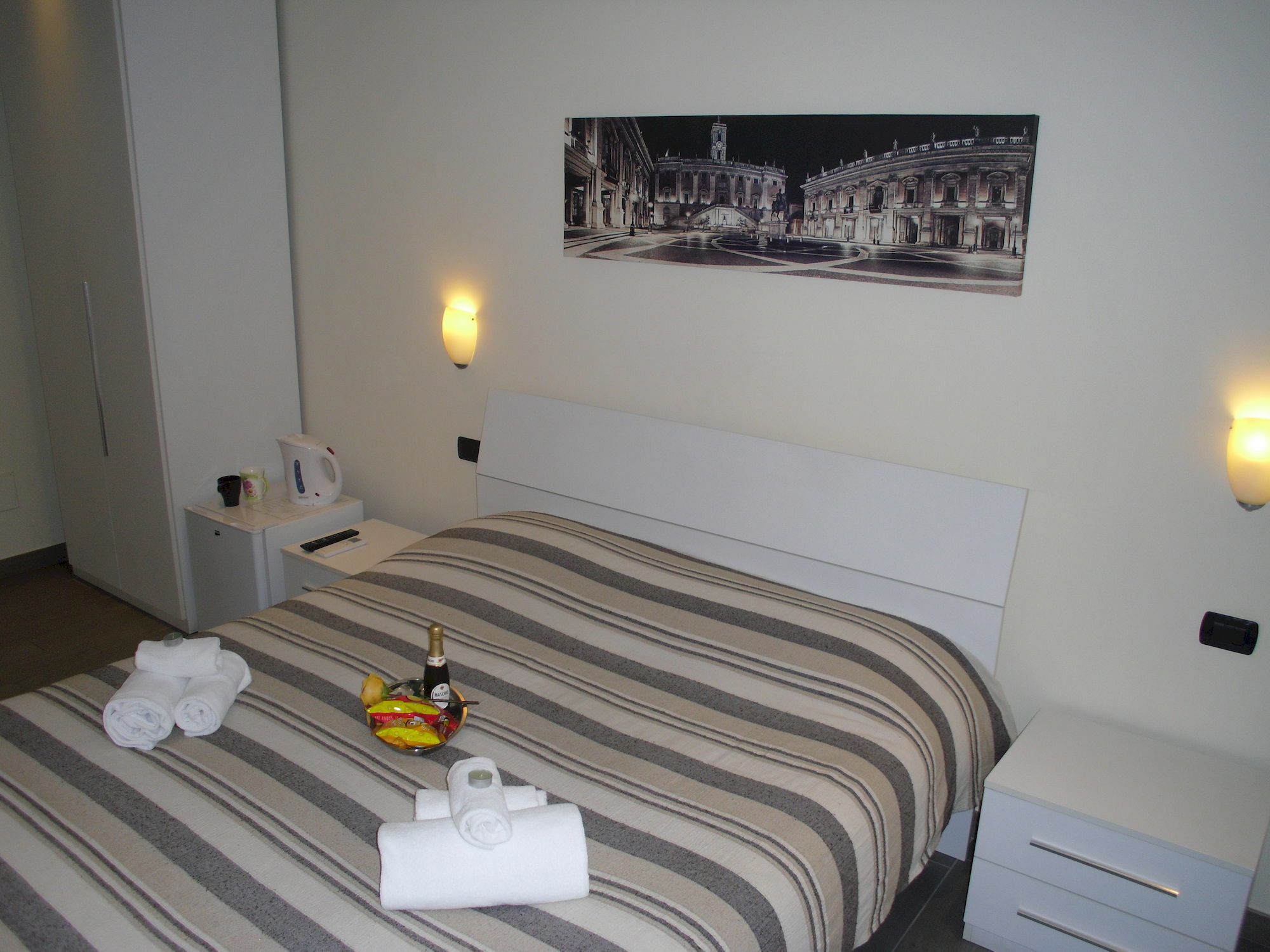 Cesar Vatican Rooms - Top Collection 2* Rome