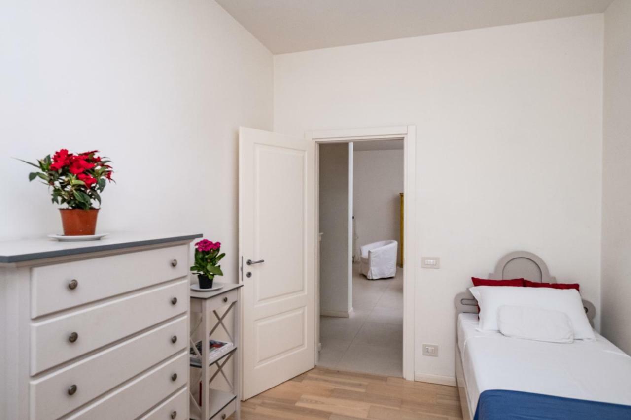 Vatican Quiet With Garden & Parking Apartment *